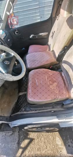 نيسان اورفان